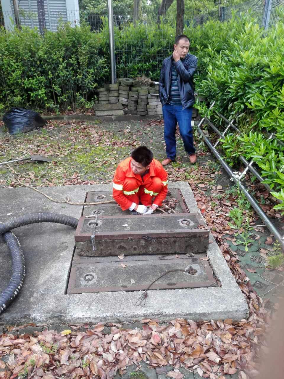 兴宾吸污抽粪